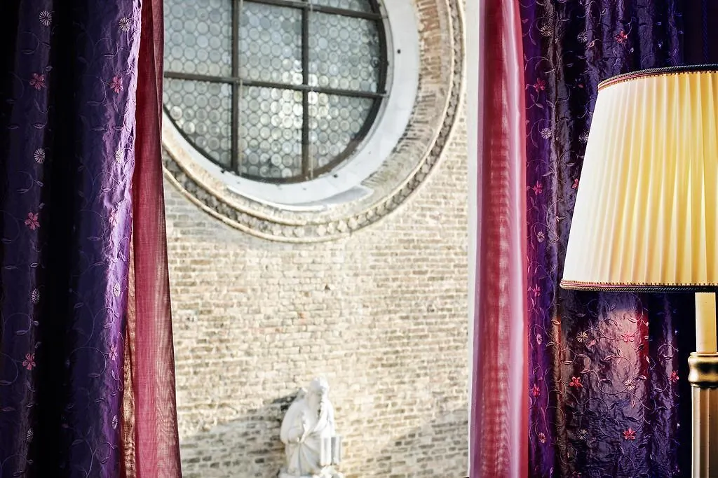 B&B Bloom Settimo Cielo Venice 3*,  Italy